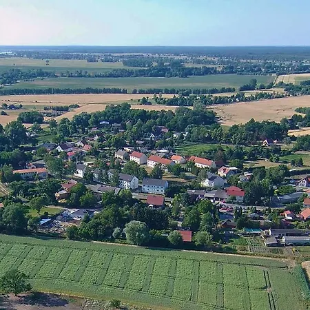 Family-friendly In The Oderbruch 아파트