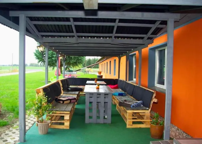 Family-friendly In The Oderbruch Apartment Genschmar